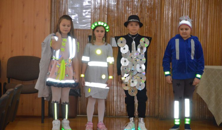 Fashion for reflections